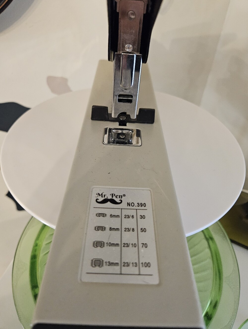 Mr. Pen Heavy Duty Stapler - Picture 5 of 7